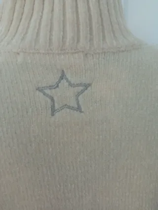 Jersey oversize crema, talla M aterciopelado