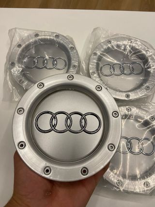 4 Tapabujes Audi 146mm modelo RS4 old