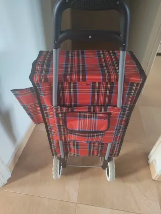 Carro de la compra a cuadros