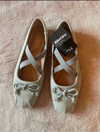 Bailarinas Rita Ora Tejano.