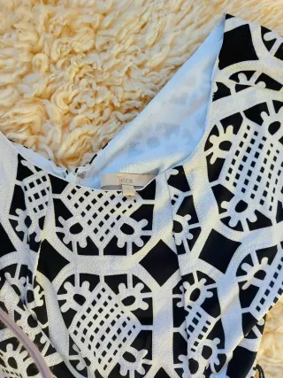 Talla S (36-38) Vestido Midi Blanco y Negro