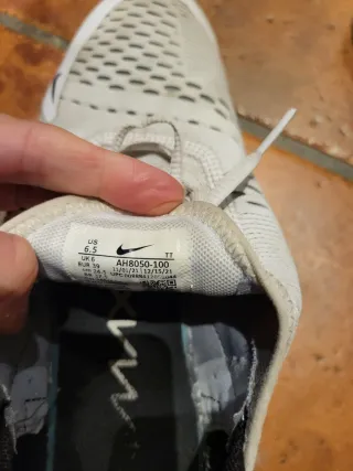 Nike Air Max 270 Bianche Uomo/Donna