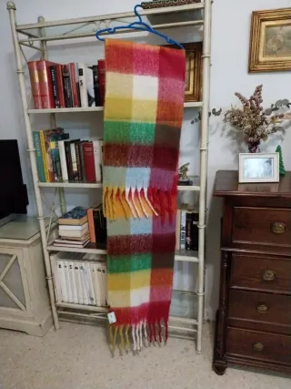 Bufanda cuadros grandes multicolor. 40x218 cm