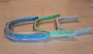 Confezione con 21 orologi digitali per bambini