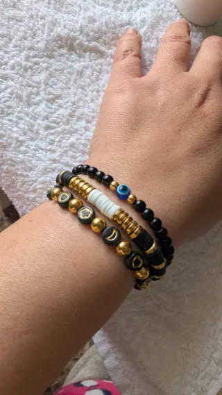 Pack 3 Pulseras Negras y Doradas Artesanales