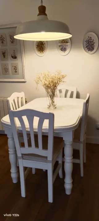 Set tavolo e sedie in legno massello