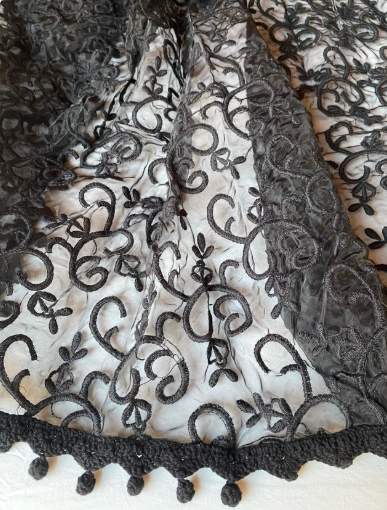 Falda Adolfo Dominguez bordada T42