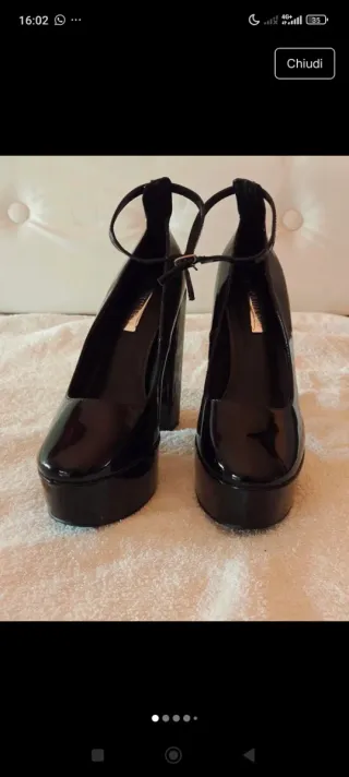 Scarpe con tacco e plateau nero lucido