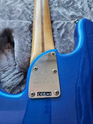 Fender Precision American Ultra II Noble Blue
