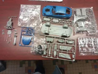 Maqueta Revell Porsche Panamera Turbo Nivel 3