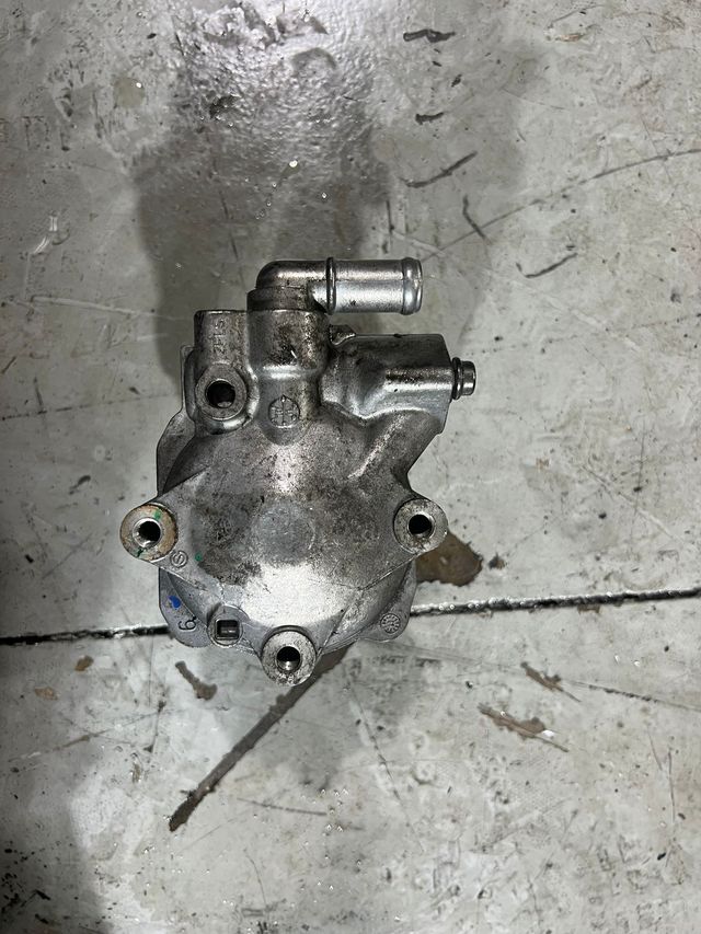 Bomba Dirección VW/Audi