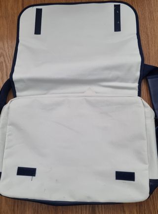 Maletín Real Madrid Portátil Azul y Blanco