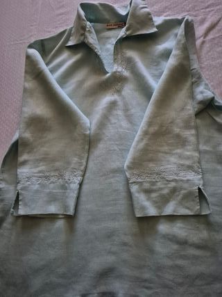 Camisa verde bordada