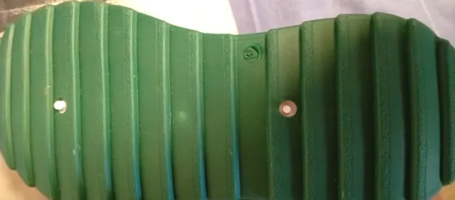 Botines blancos y verdes