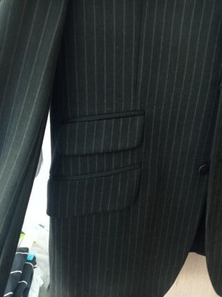 Traje de caballero rayas gris/negro