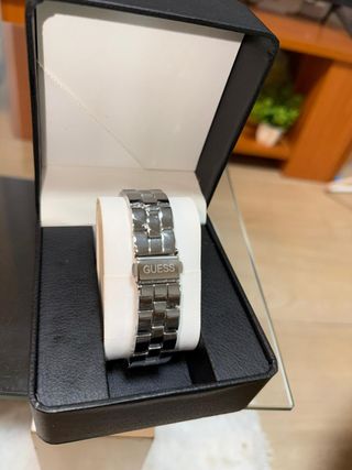 Reloj Guess Mujer Rosa y Plateado