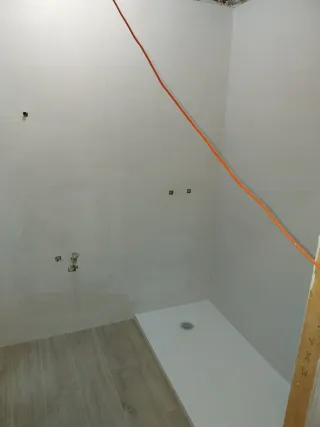 Busco trabajo por la zona de Málaga