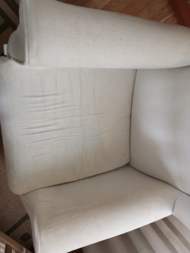 Sillón de lactancia blanco