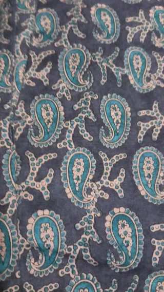 Pantaloni uomo fantasia.