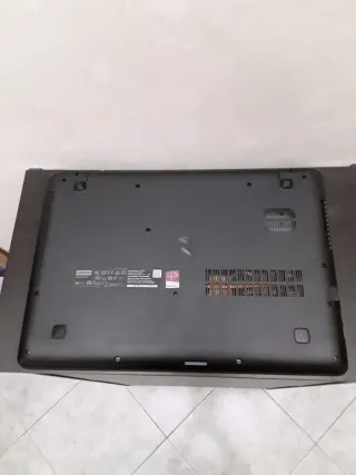Lenovo Ideapad 110-15AST Non Testato