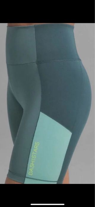 Shorts deportivos DASH&STARS verde