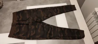 Pantalón camuflaje talla M