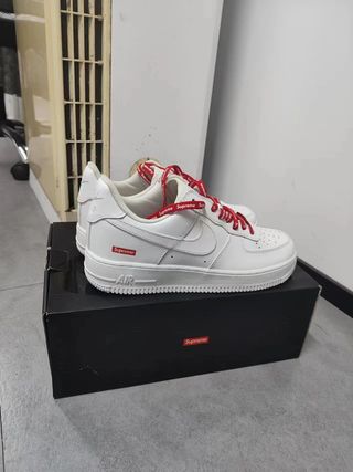 Nike𝖠irforce1Low blanco Supreme Talla 43