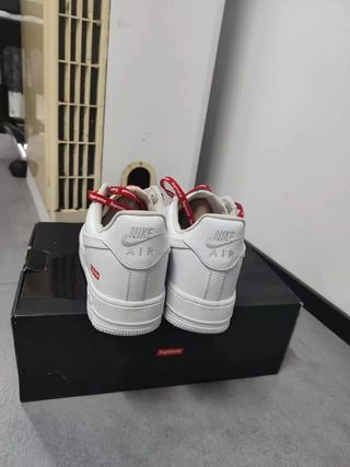 Nike𝖠irforce1Low blanco Supreme Talla 43