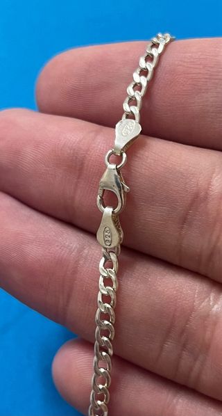 Elegante Pulsera Con Virgen Rocío Plata 92