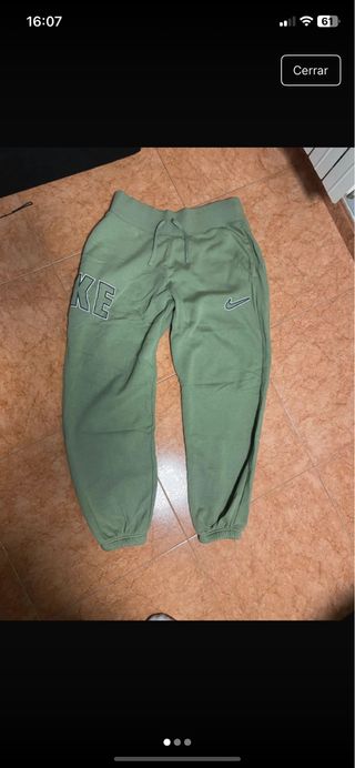 Pantalón chándal Nike verde