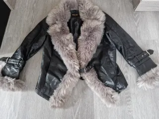 Cazadora Wild Side cuero sintético Negra con Borre