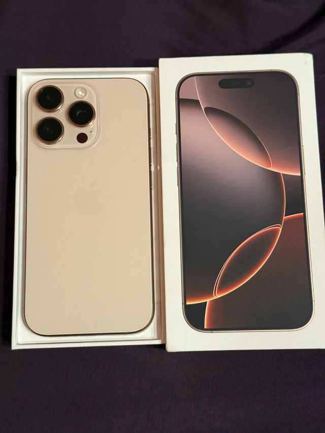 iPhone 16 Pro Oro