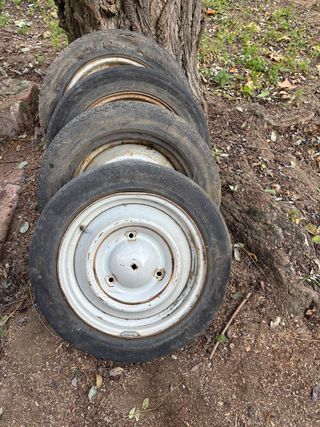 Llantas Citroen 2CV / Diane / Mehari