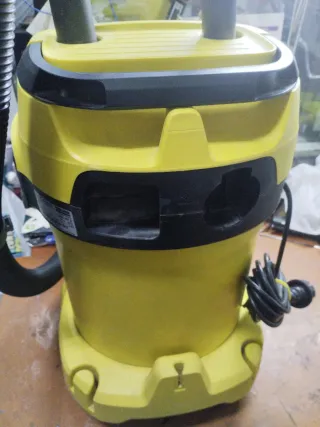 Aspiradora Kärcher como nueva