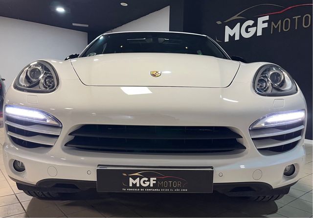 Porsche Cayenne *1 Año Garantia*
