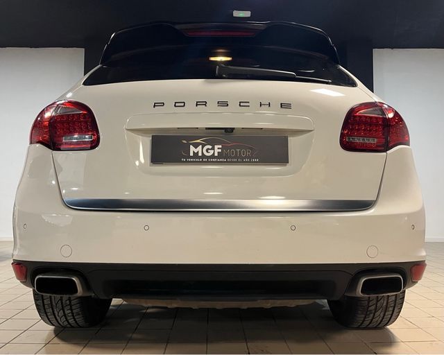 Porsche Cayenne *1 Año Garantia*