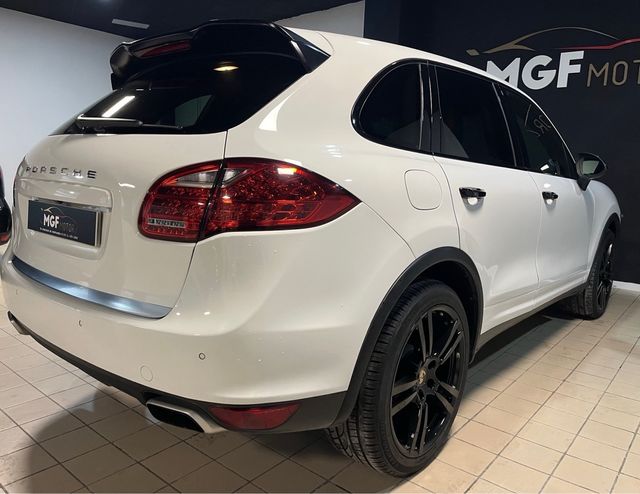 Porsche Cayenne *1 Año Garantia*