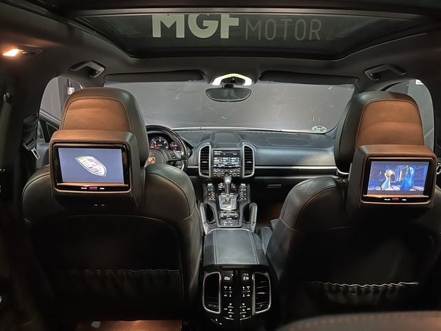 Porsche Cayenne *1 Año Garantia*