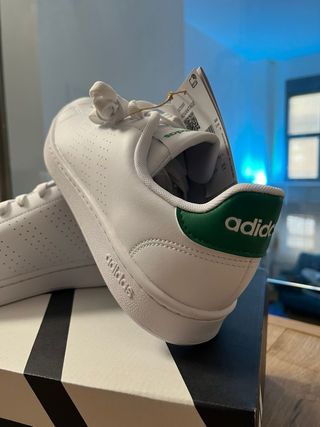 Zapatillas Adidas Advantage Blancas y Verdes