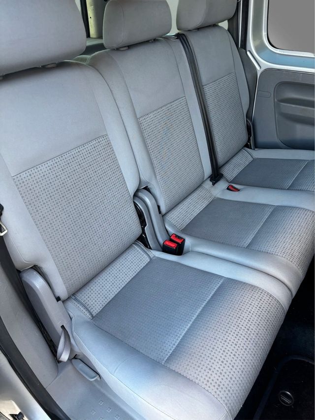 Volkswagen Caddy 2009