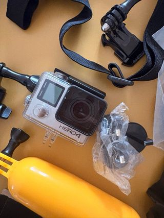 GoPro Hero 4 Silver + Accesorios