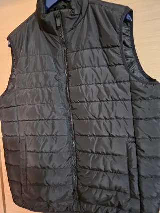 Chaleco acolchado negro