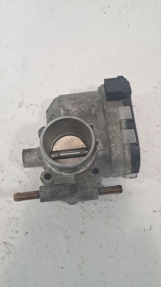 CAJA MARIPOSA OPEL CORSA D (3)