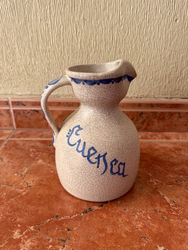 Vaso di ceramica di Cuenca