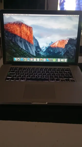MacBook Apple Plata