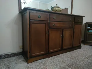 Mueble de salón de madera