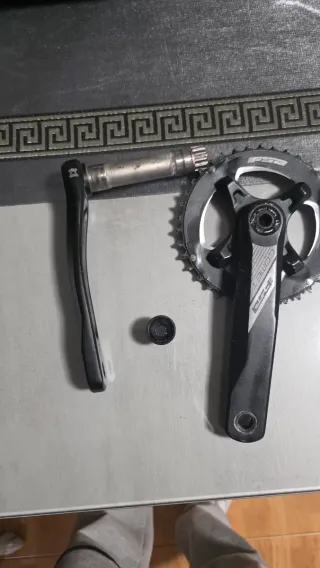 Bielas mono plato FSA Comet