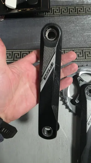 Bielas mono plato FSA Comet