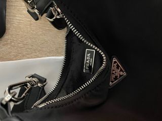 Bolso Prada Re Edition 2005