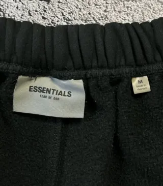 Pantaloncini Essentials Neri Taglia M